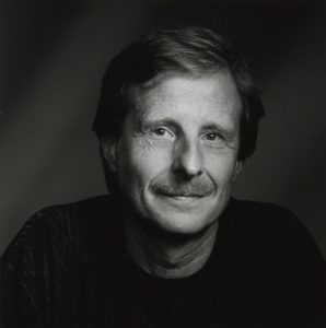 Kjartan Flogstad Kimdir?