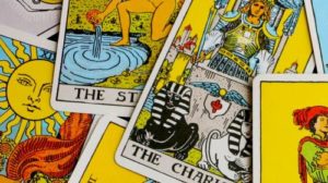 Aşk Falı Kahve Tarot Su Baktırmak İsteyenler